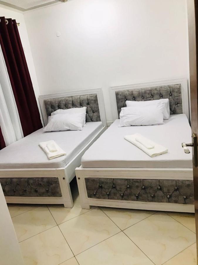 Lux Suites Bamburi Furnished Apartments Buitenkant foto