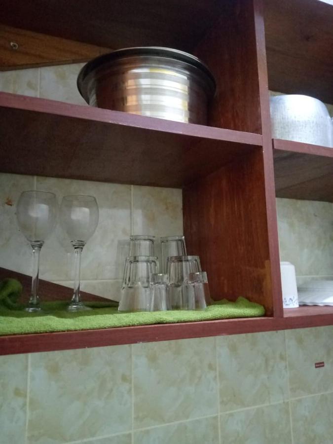 Lux Suites Bamburi Furnished Apartments Buitenkant foto